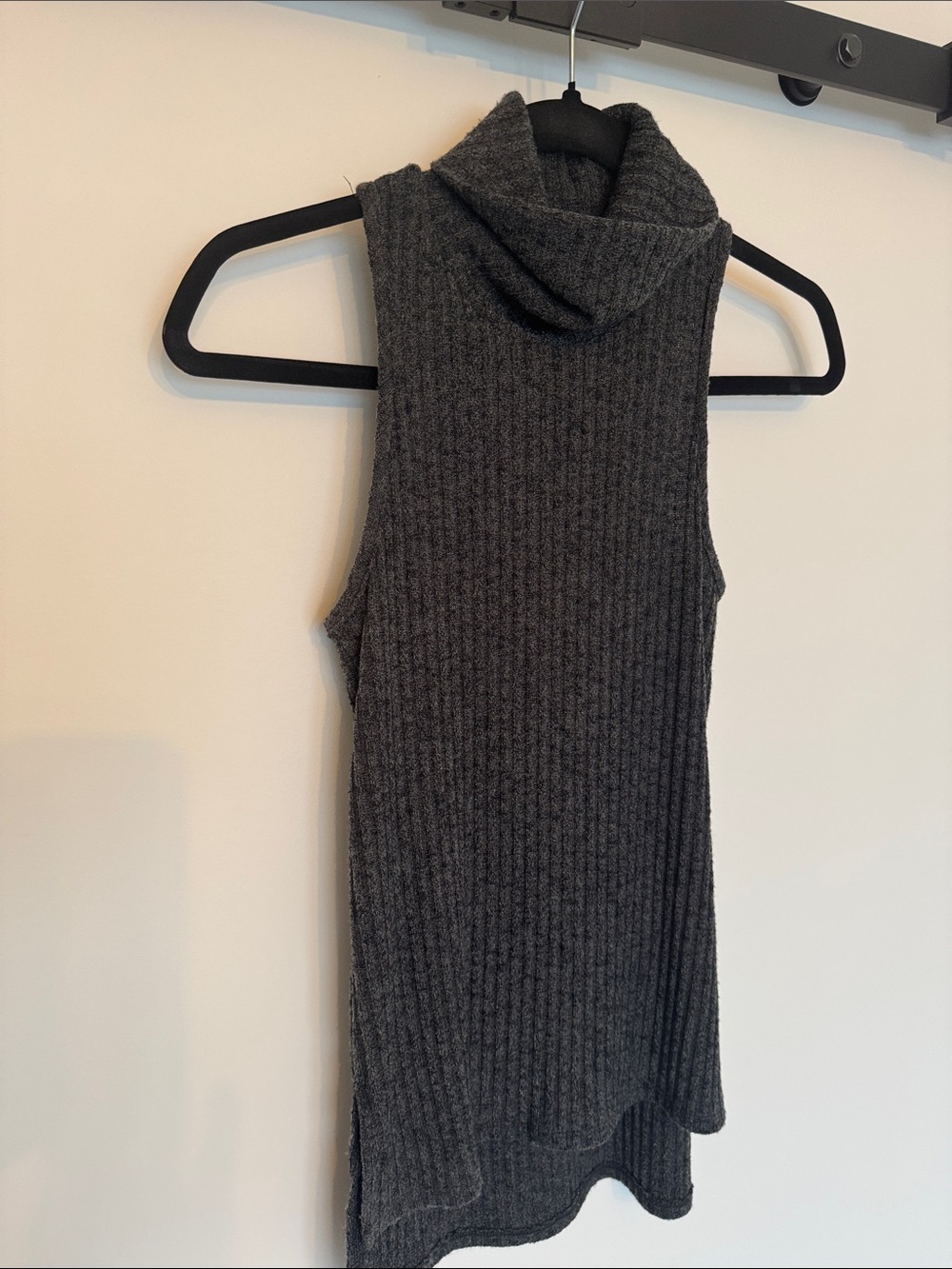 Sleeveless Turtleneck Knit Tunic Sweater - Dark Gray